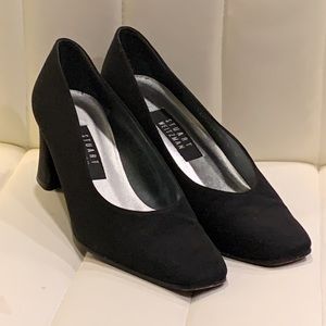Stuart Weitzman black satin Heels Size 9 B, Heel height 2.5”